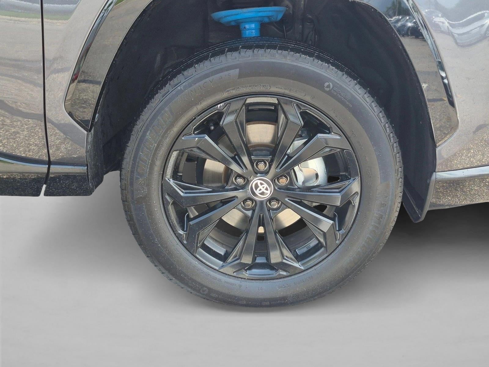 2023 Toyota RAV4 Hybrid SE AWD (Natl)