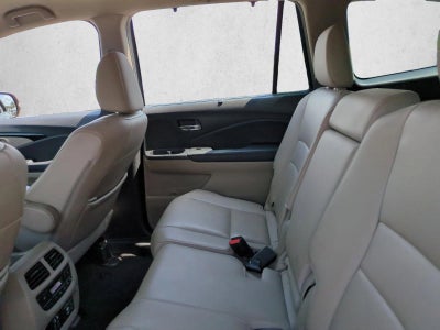 2021 Honda Pilot Touring 8-Passenger 2WD