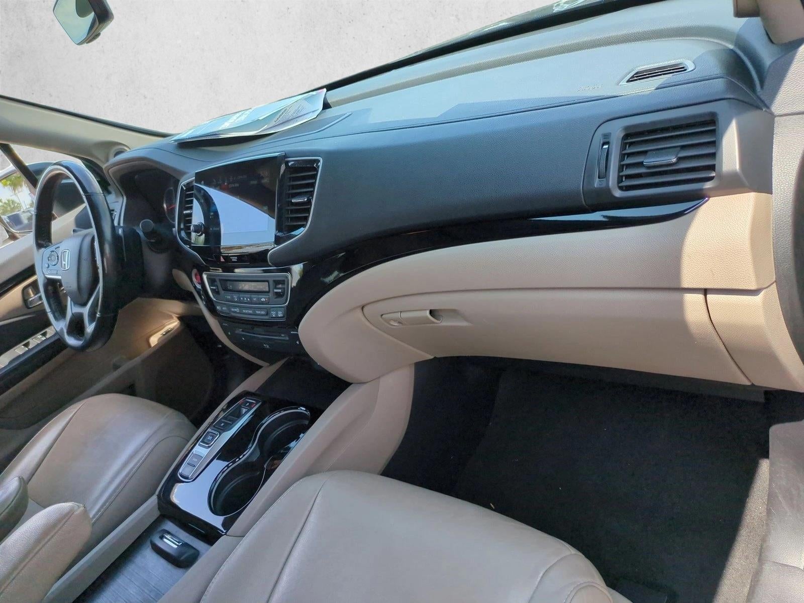 2021 Honda Pilot Touring 8-Passenger 2WD