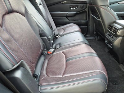 2025 Honda Pilot Black Edition AWD