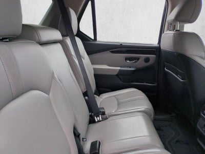2023 Honda Pilot Touring 2WD