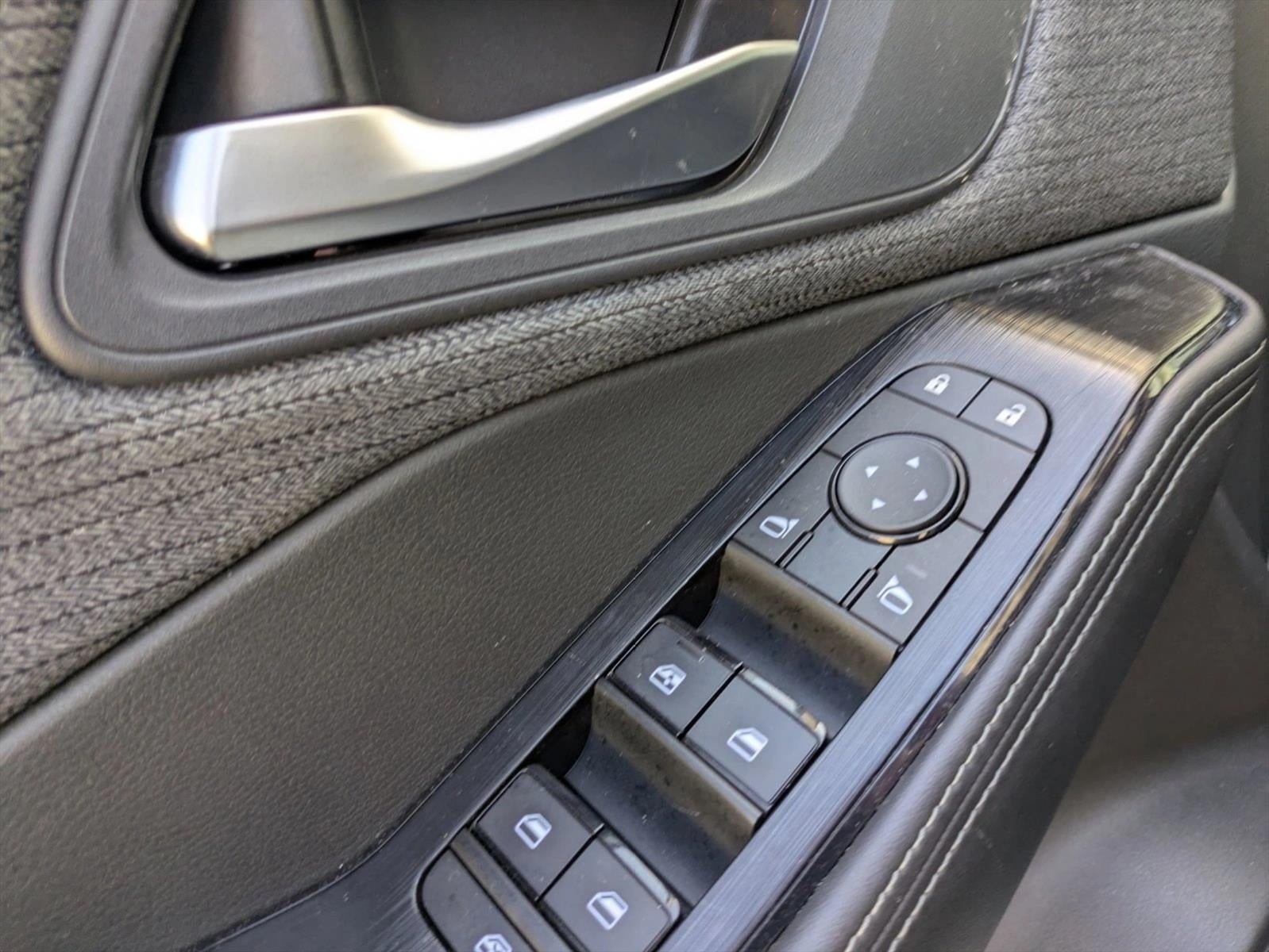 2023 Nissan Rogue FWD SV *Ltd Avail*