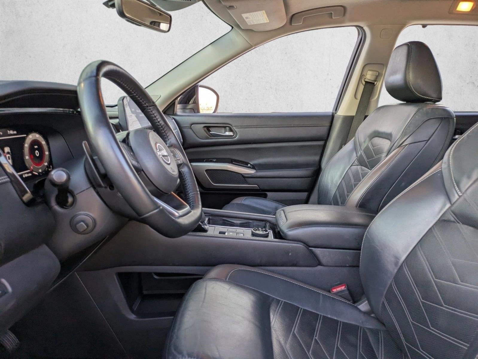 2023 Nissan Pathfinder Platinum 4WD