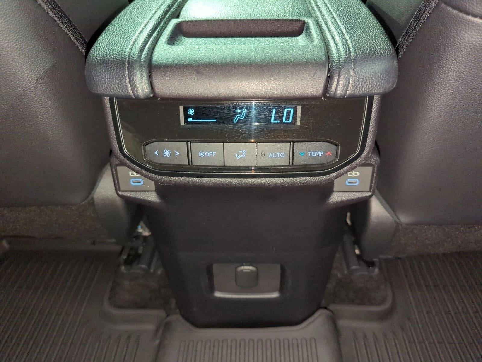 2026 Toyota Grand Highlander XLE FWD (Natl)