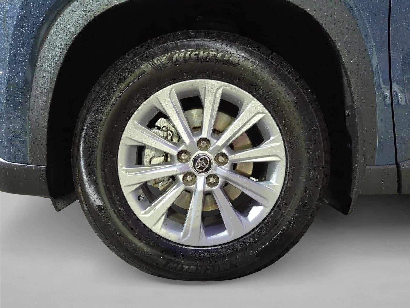 2026 Toyota Grand Highlander XLE FWD (Natl)