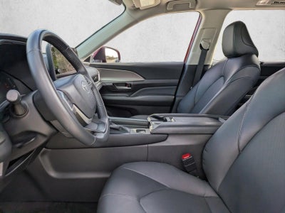 2025 Toyota Grand Highlander XLE FWD (Natl)