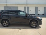 2019 Toyota Highlander LE V6 AWD (Natl)