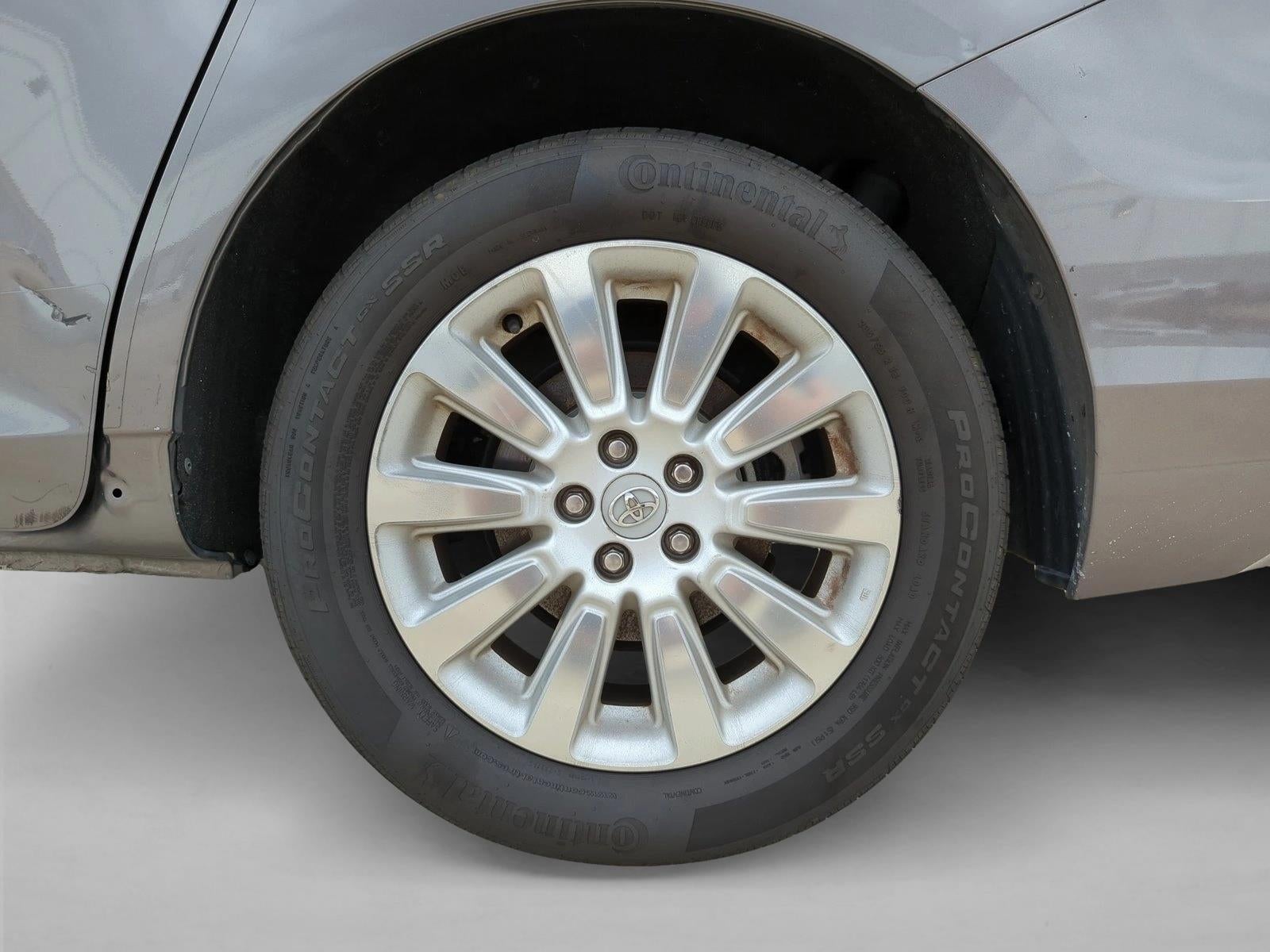 2015 Toyota Sienna 5dr 7-Pass Van XLE AWD (Natl)