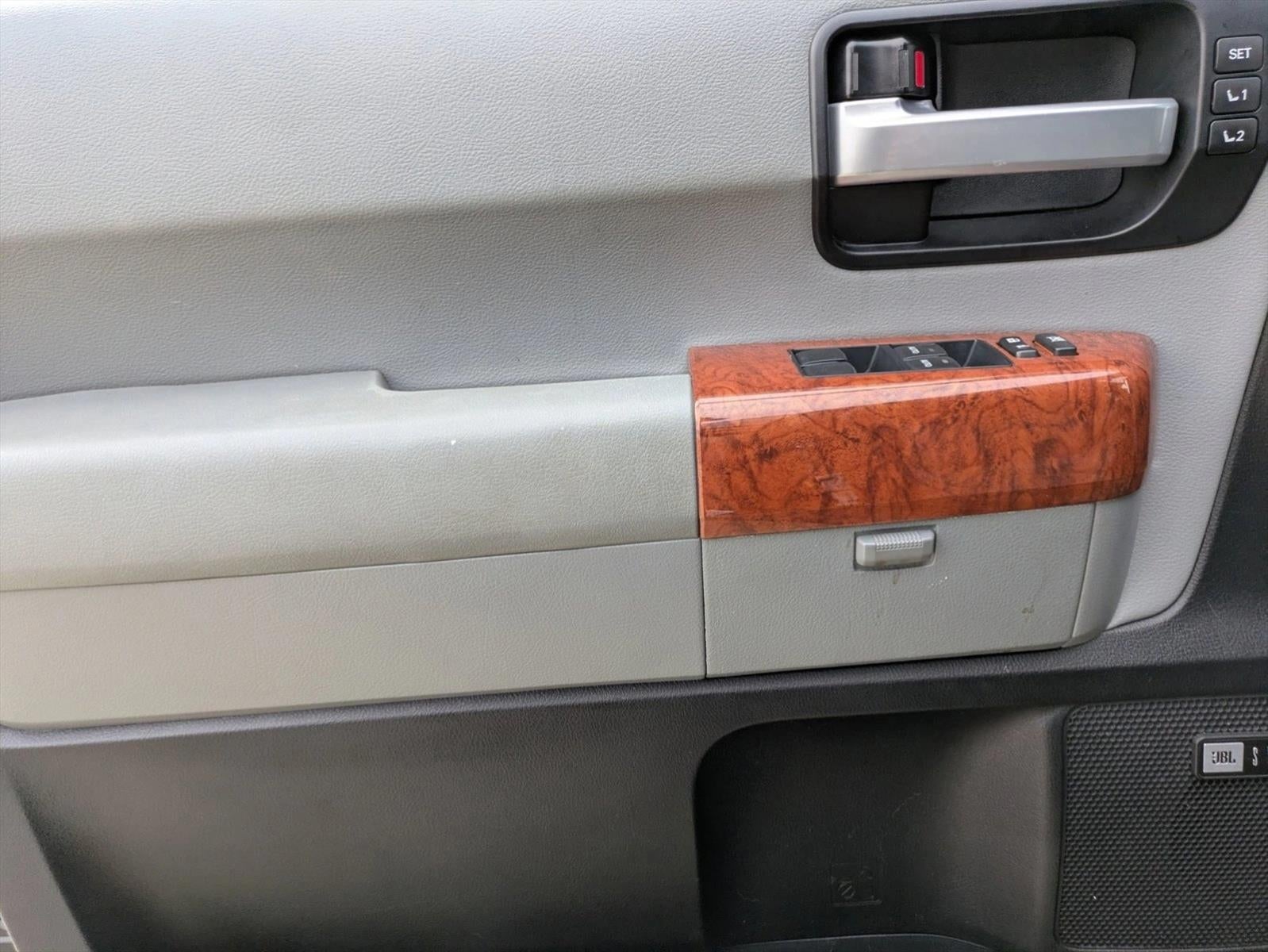 2019 Toyota Sequoia Platinum 4WD (Natl)