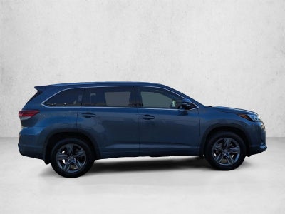 2019 Toyota Highlander Limited Platinum V6 AWD (Natl)