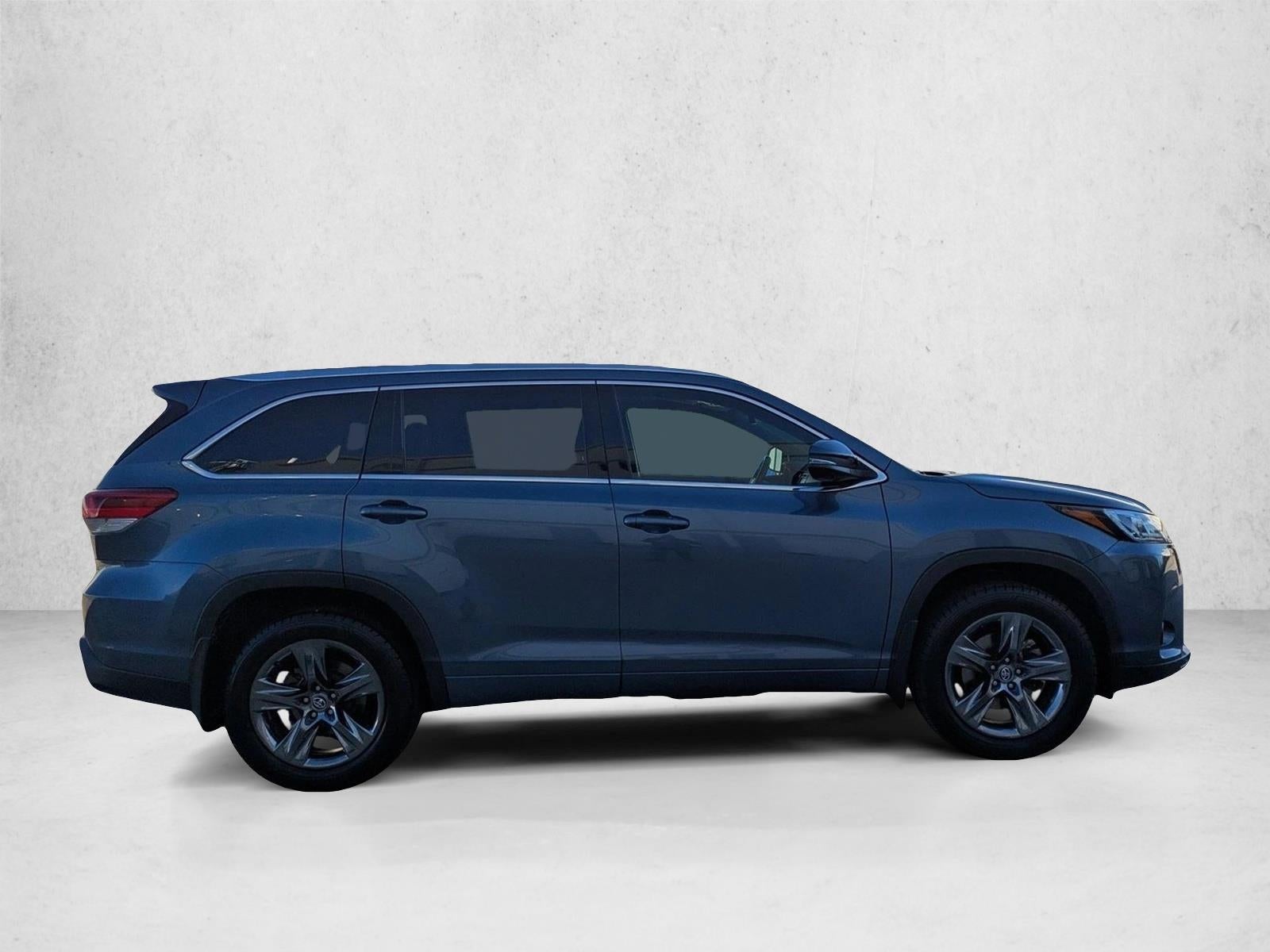 2019 Toyota Highlander Limited Platinum V6 AWD (Natl)
