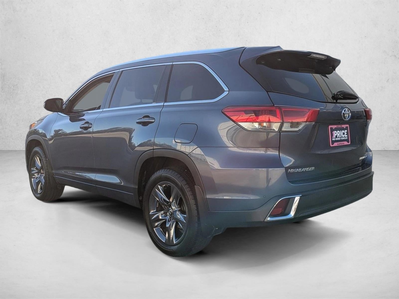 2019 Toyota Highlander Limited Platinum V6 AWD (Natl)