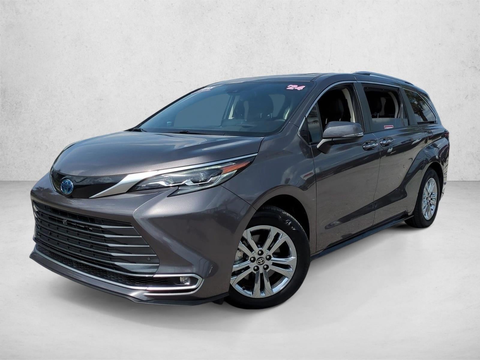2024 Toyota Sienna Platinum AWD 7-Passenger (GS)