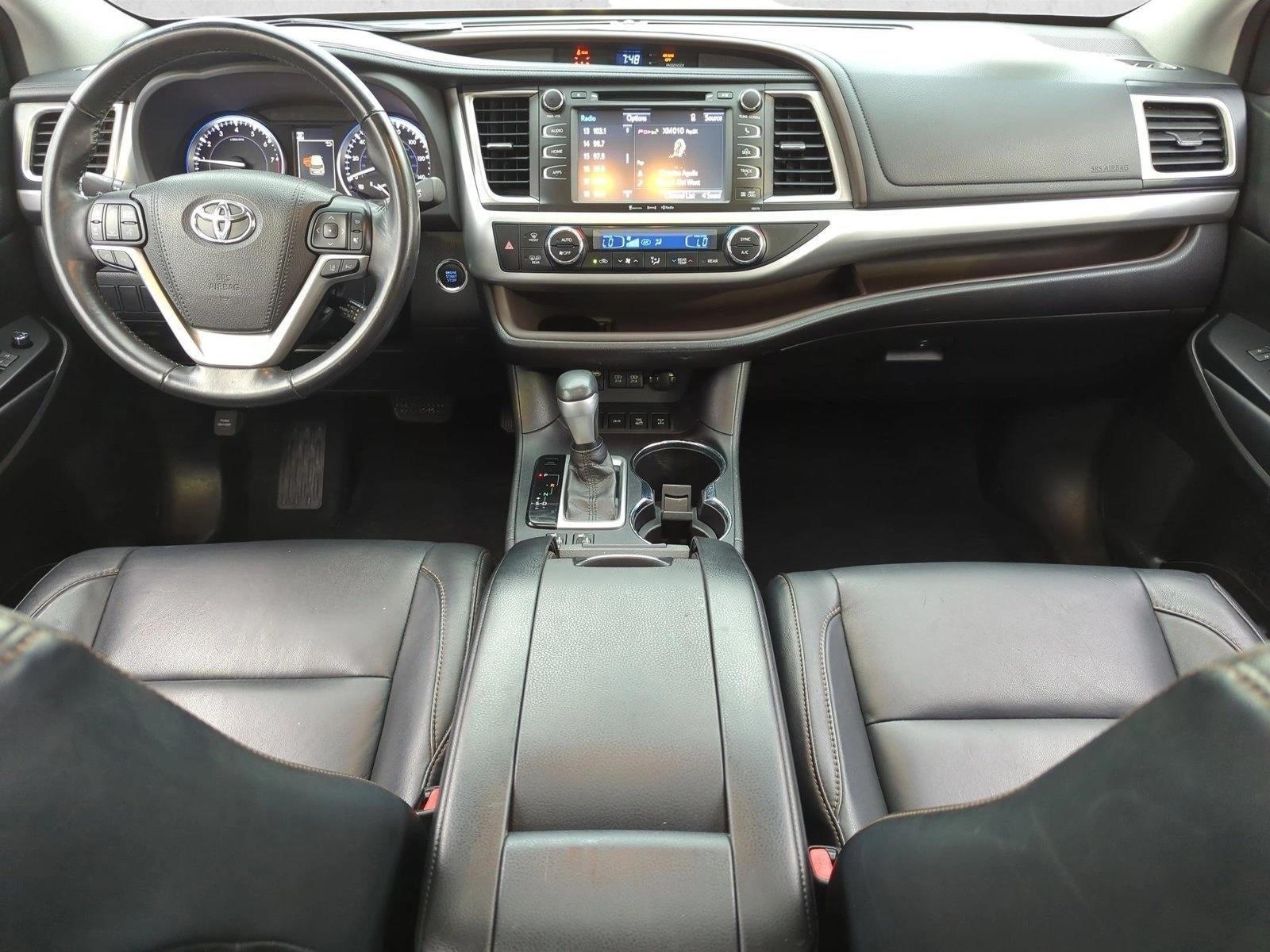 2017 Toyota Highlander XLE V6 AWD (Natl)