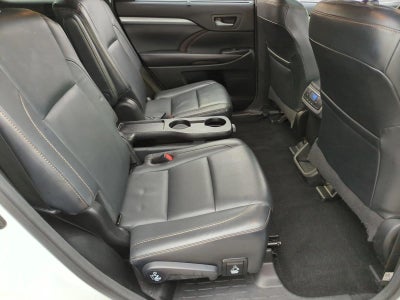 2017 Toyota Highlander XLE V6 AWD (Natl)