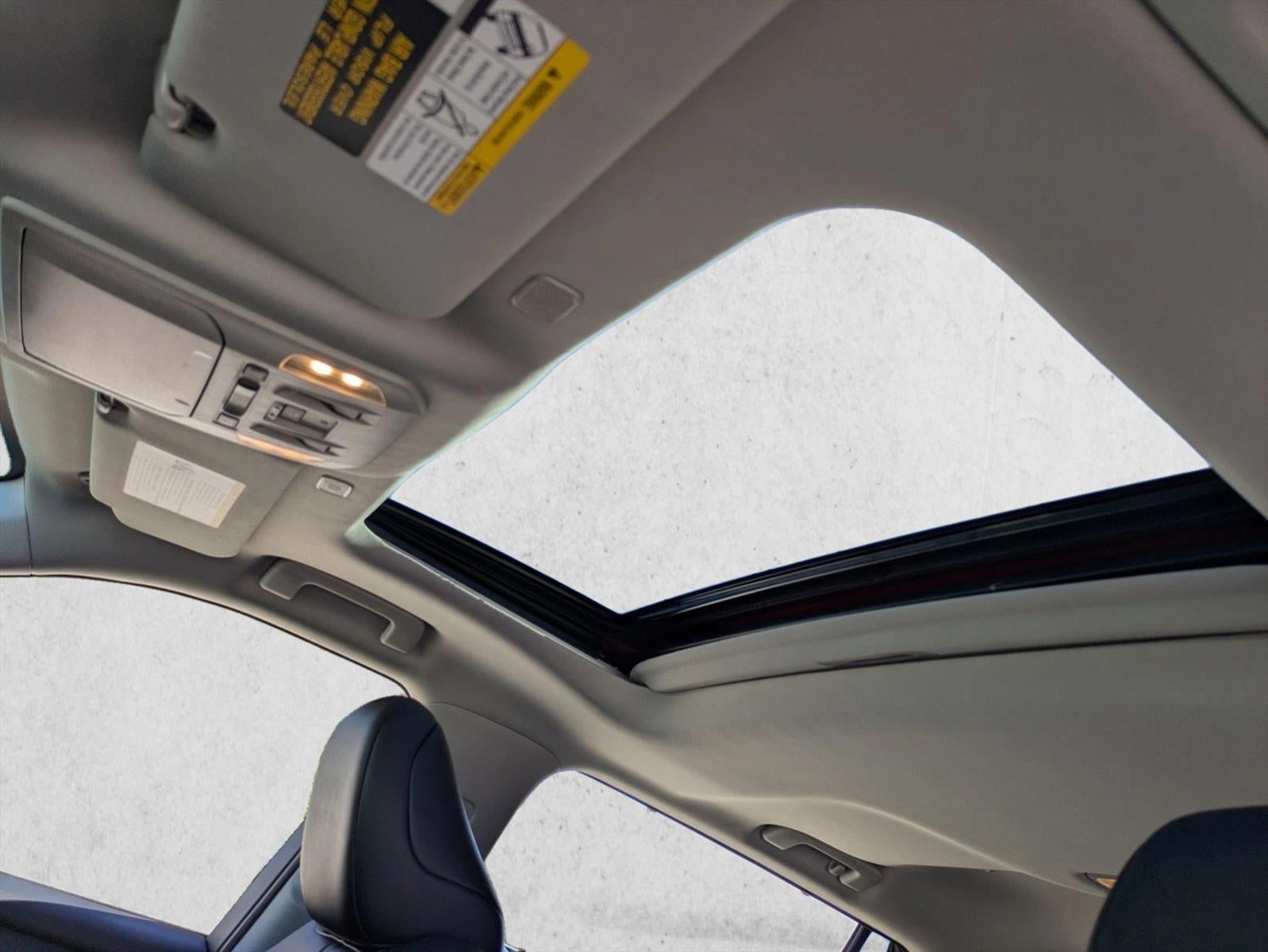 2025 Toyota Highlander Hybrid XLE AWD (Natl)