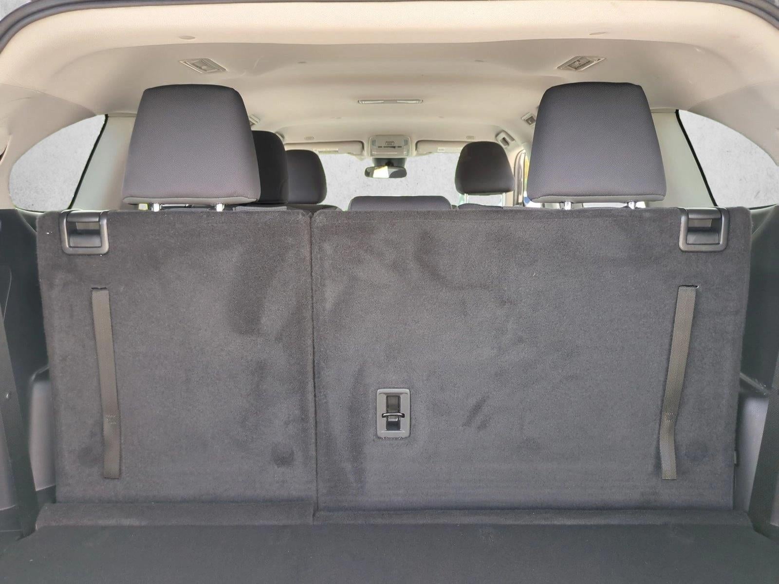 2023 Toyota Highlander L FWD (Natl)