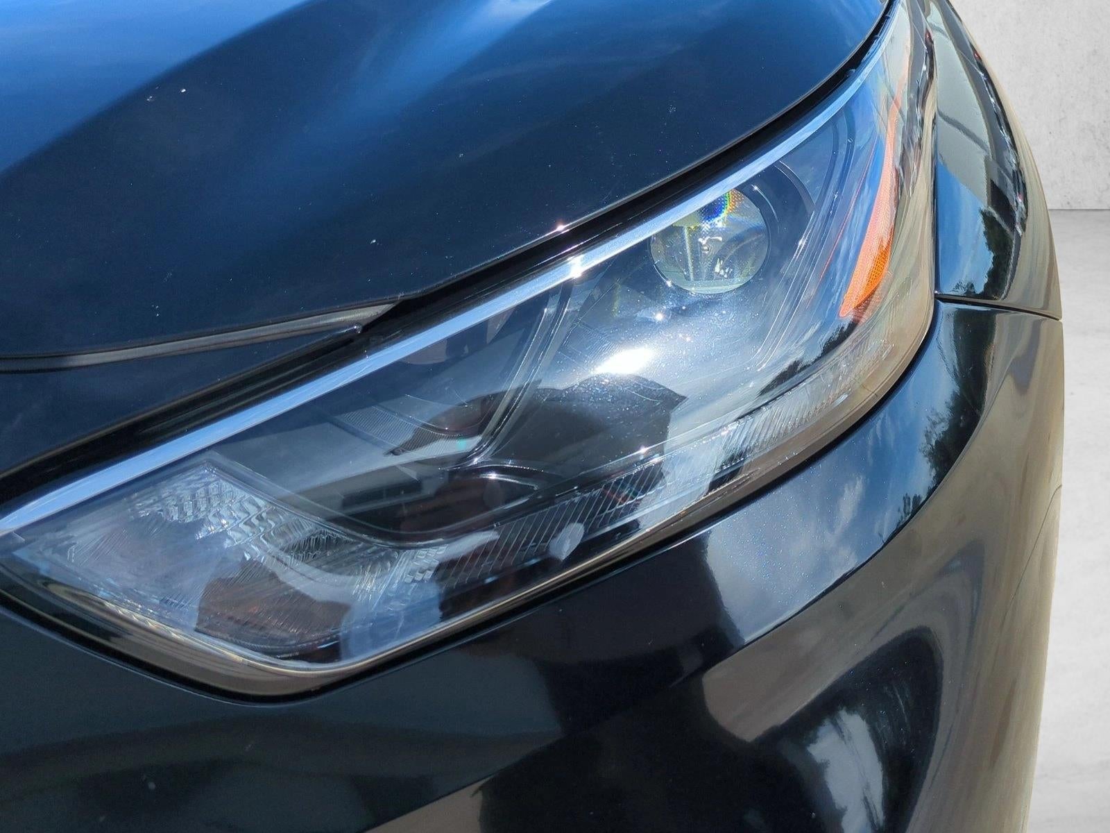 2024 Toyota Highlander LE FWD (Natl)