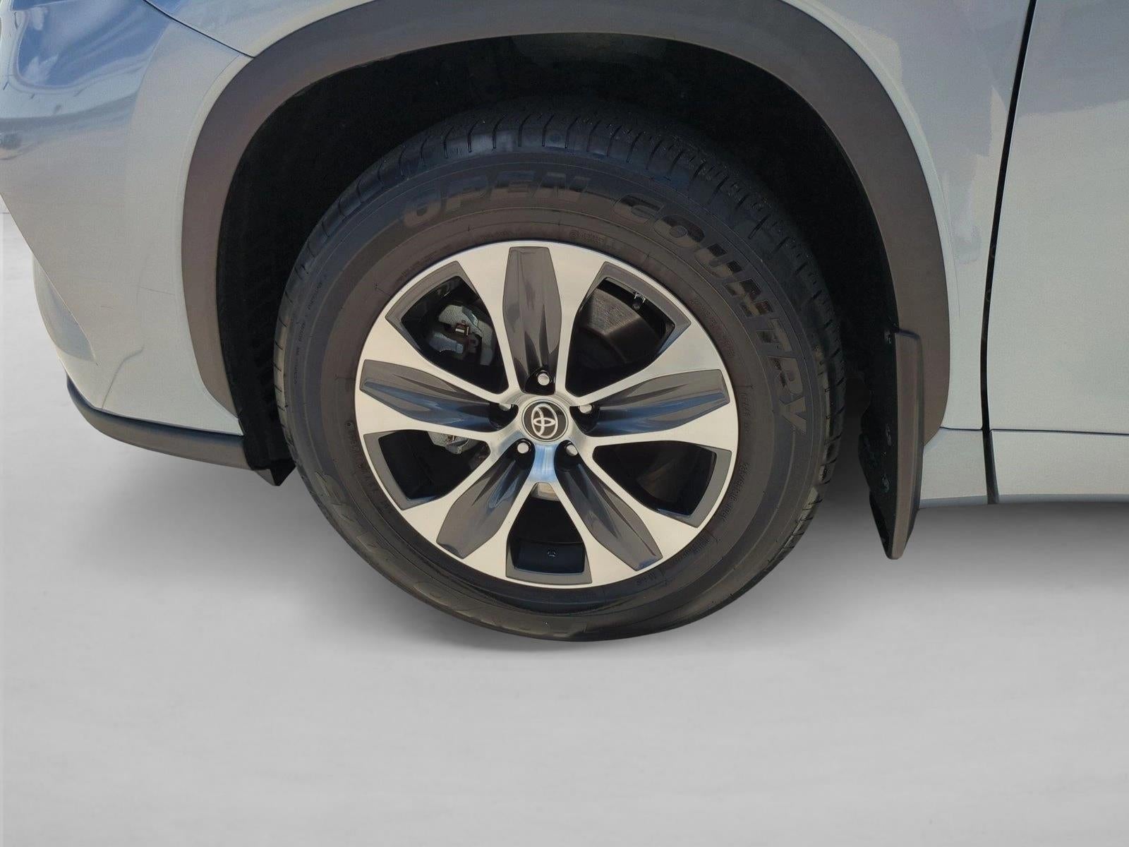 2023 Toyota Highlander XLE FWD (Natl)