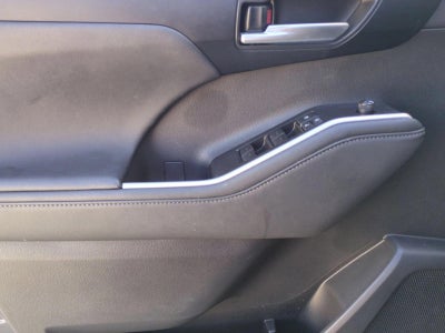 2023 Toyota Highlander XLE FWD (Natl)