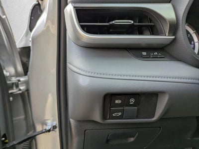 2024 Toyota Highlander LE FWD (GS)