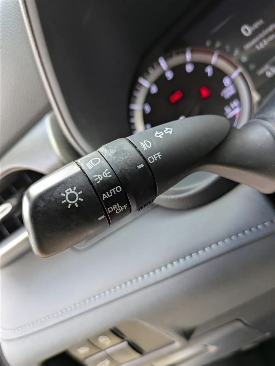 2024 Toyota Highlander LE FWD (GS)