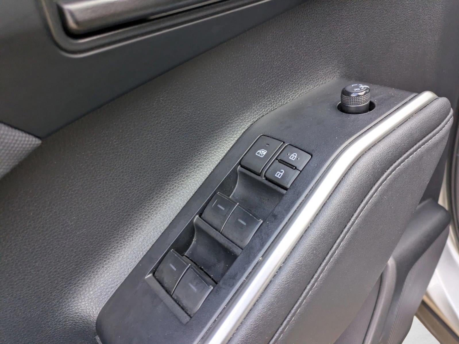 2024 Toyota Highlander LE FWD (GS)