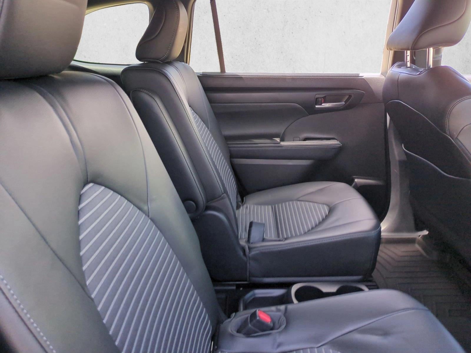 2023 Toyota Highlander XSE FWD (Natl)