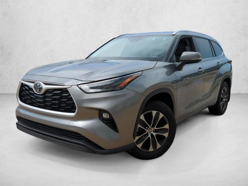 2025 Toyota Highlander XLE FWD (Natl)