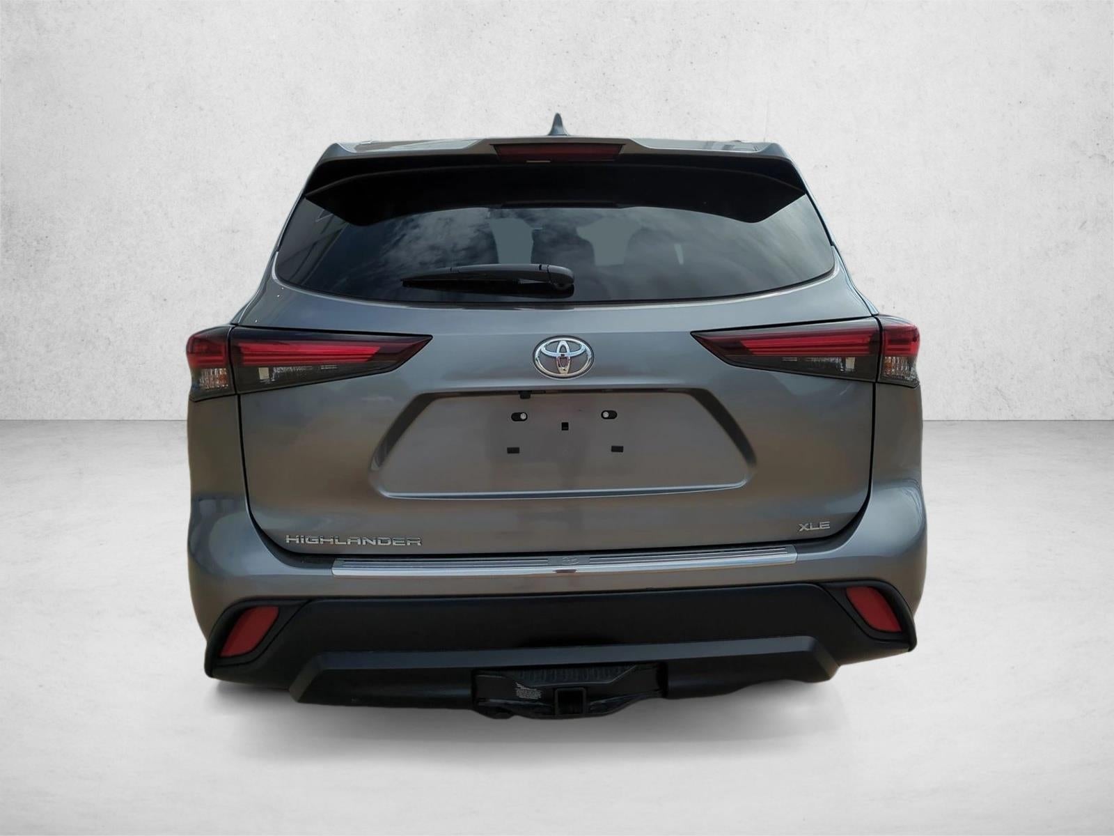 2025 Toyota Highlander XLE FWD (Natl)
