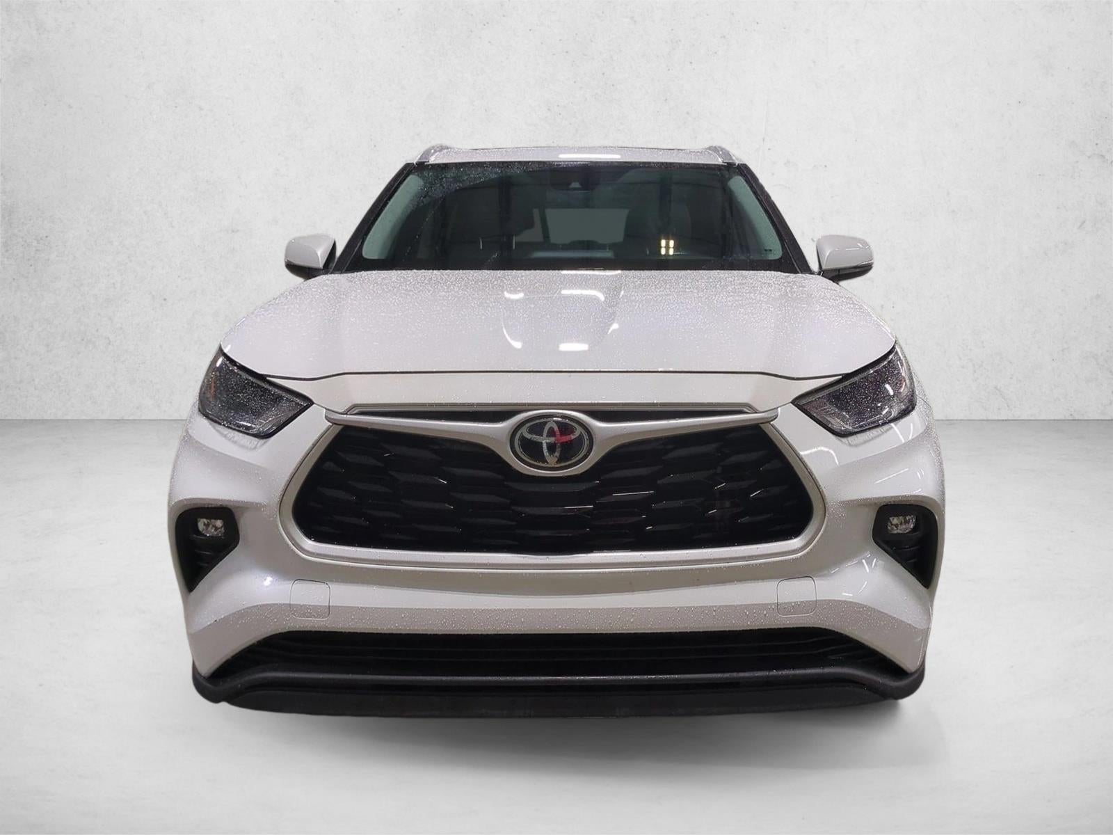 2023 Toyota Highlander XLE FWD (Natl)