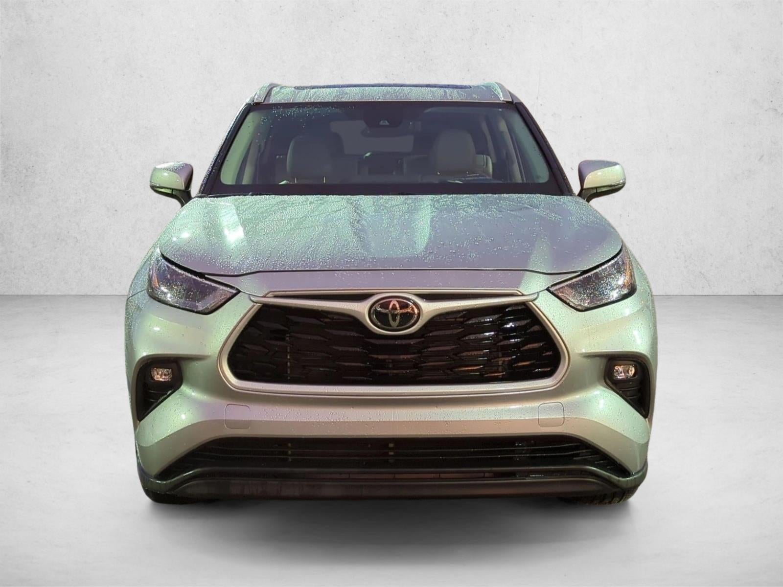 2023 Toyota Highlander XLE FWD (Natl)