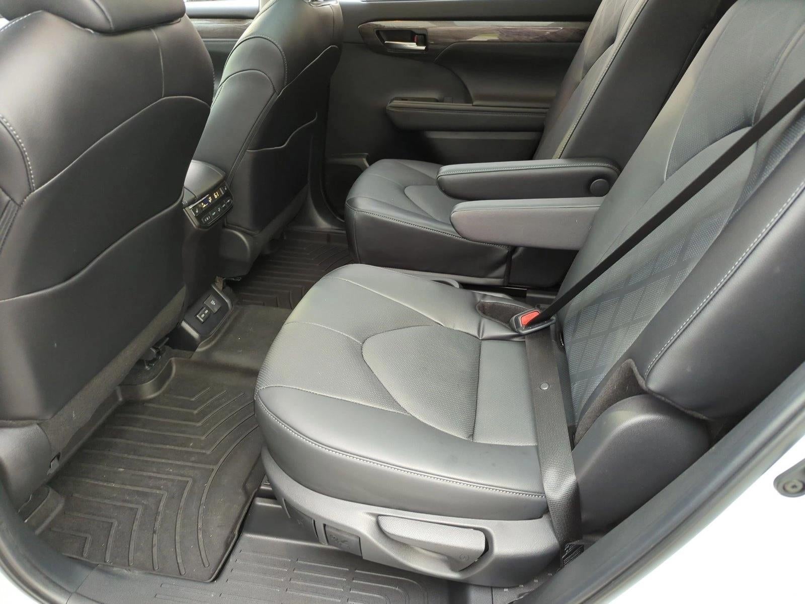 2024 Toyota Highlander Platinum FWD (Natl)