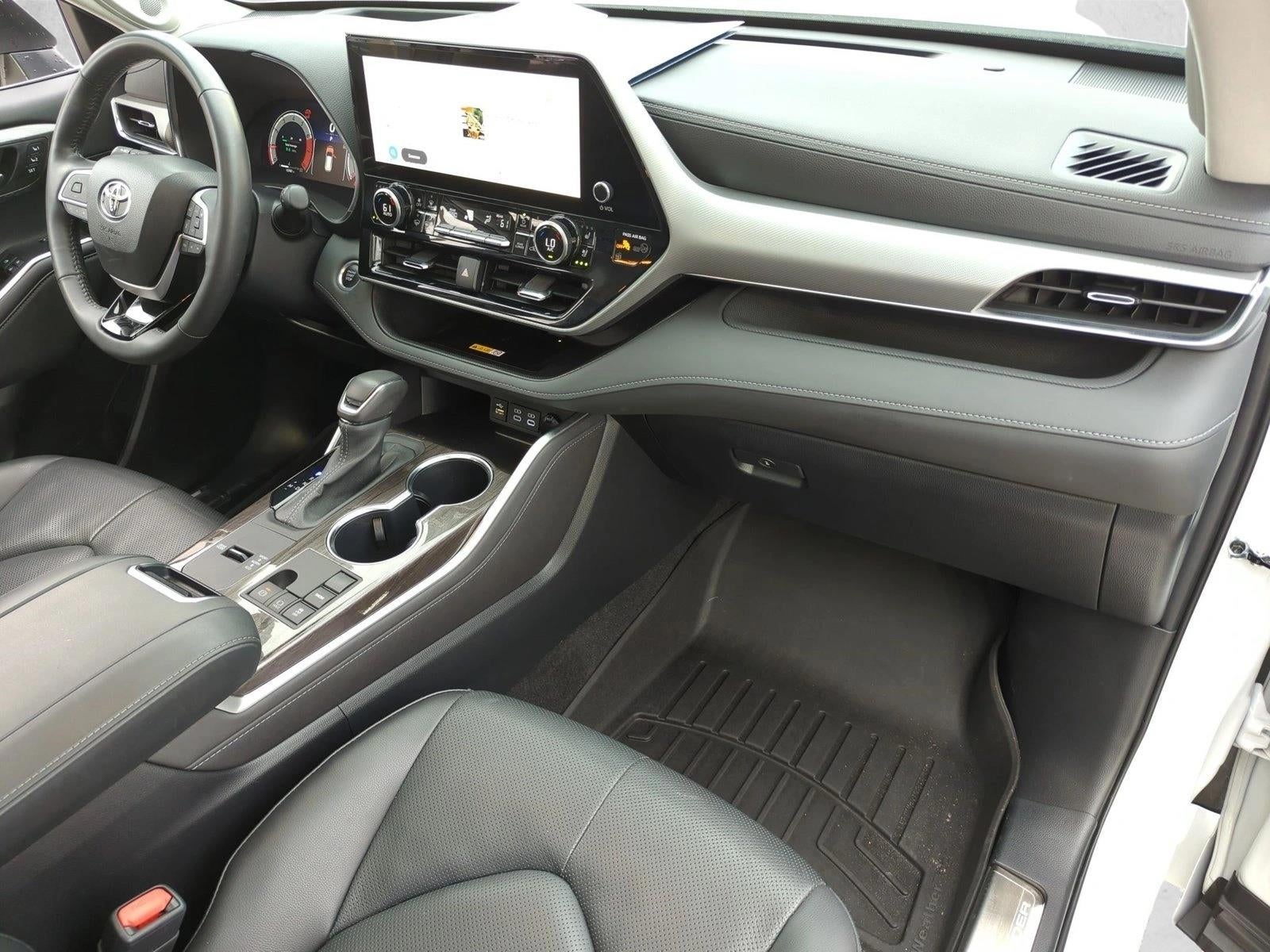 2024 Toyota Highlander Platinum FWD (Natl)