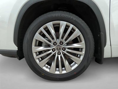 2024 Toyota Highlander Platinum FWD (Natl)
