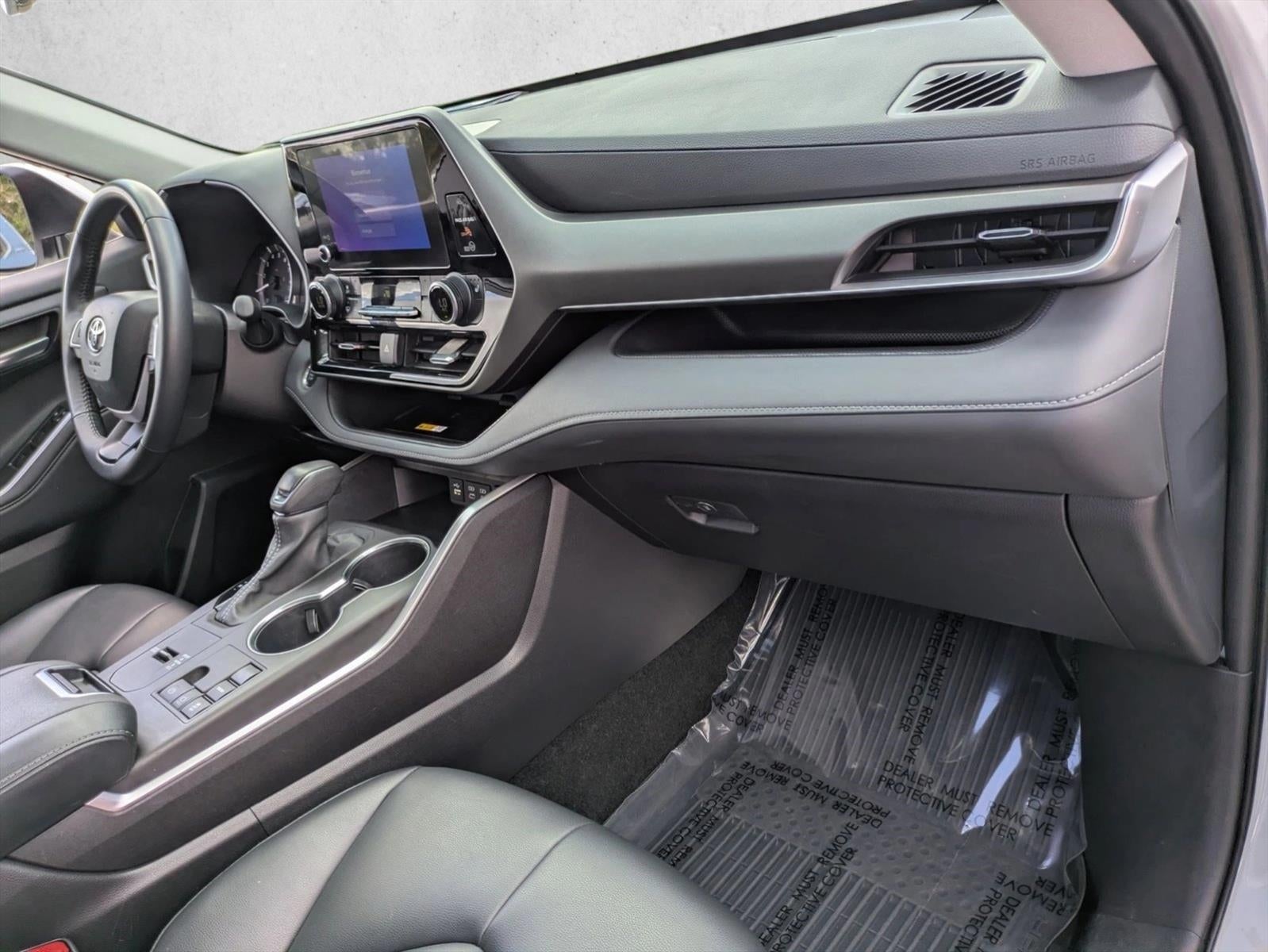 2024 Toyota Highlander XLE FWD (Natl)