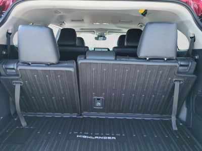 2025 Toyota Highlander Limited AWD (Natl)
