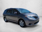 2013 Toyota Sienna 5dr 8-Pass Van V6 LE FWD (Natl)