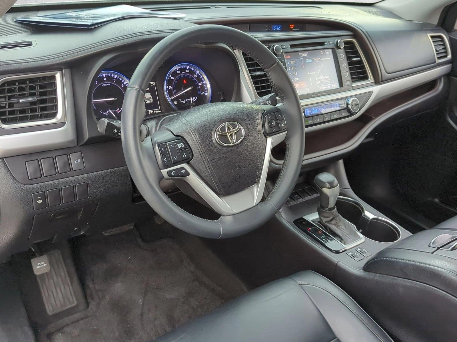 2016 Toyota Highlander FWD 4dr V6 XLE (Natl)