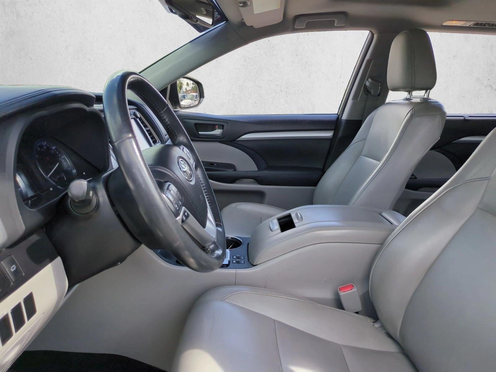 2014 Toyota Highlander FWD 4dr V6 XLE (Natl)