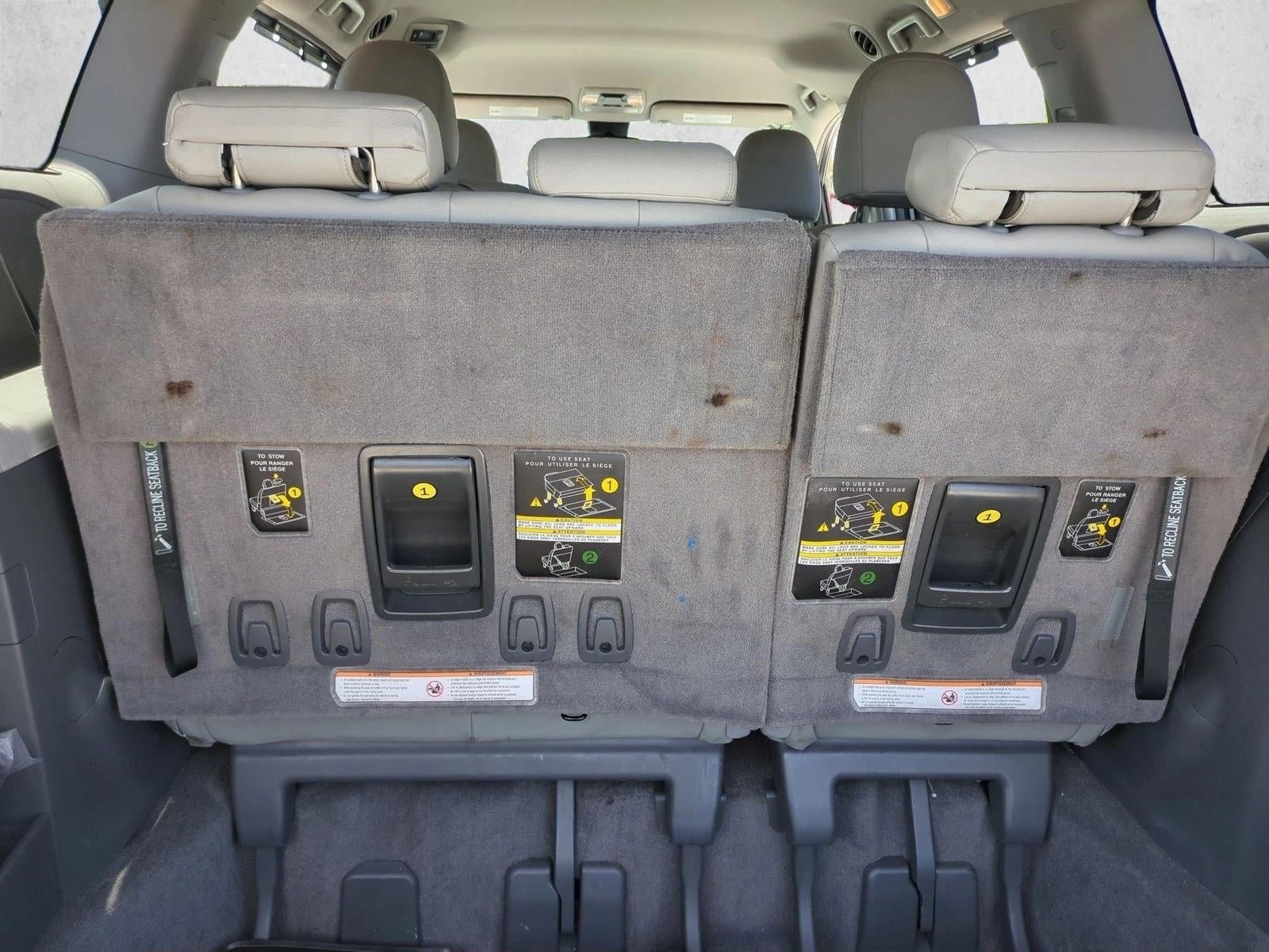 2018 Toyota Sienna LE FWD 8-Passenger (Natl)