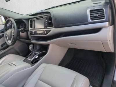 2019 Toyota Highlander XLE V6 FWD (Natl)