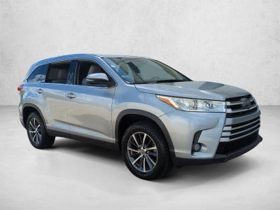 2019 Toyota Highlander XLE V6 FWD (Natl)
