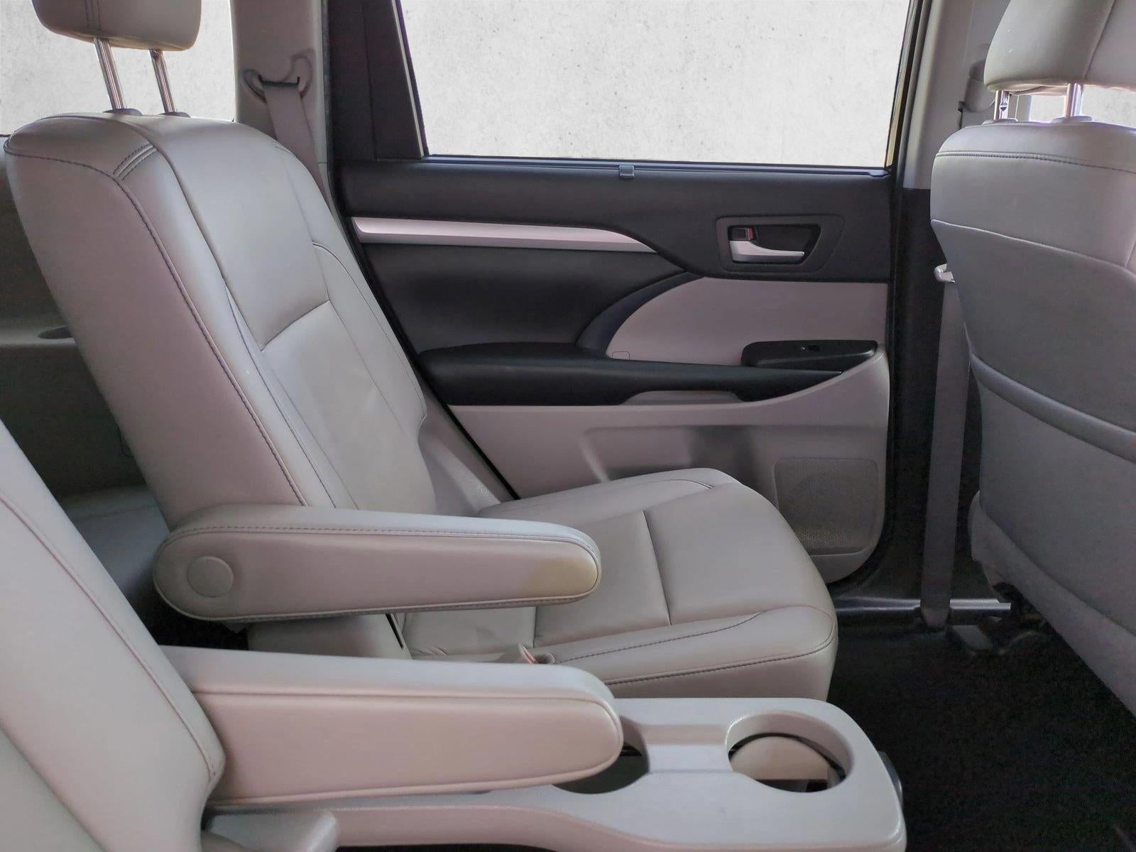 2019 Toyota Highlander XLE V6 FWD (Natl)