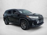 2019 Toyota Highlander XLE V6 FWD (Natl)