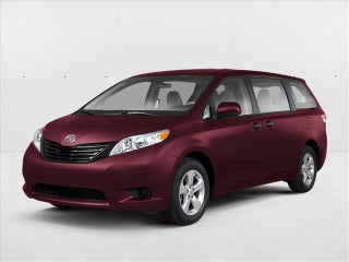 2013 Toyota Sienna 5dr 8-Pass Van V6 SE FWD (Natl)