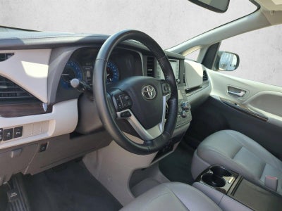 2020 Toyota Sienna XLE Auto Access Seat FWD 7-Passenger (GS)
