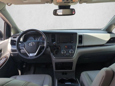2020 Toyota Sienna XLE Auto Access Seat FWD 7-Passenger (GS)