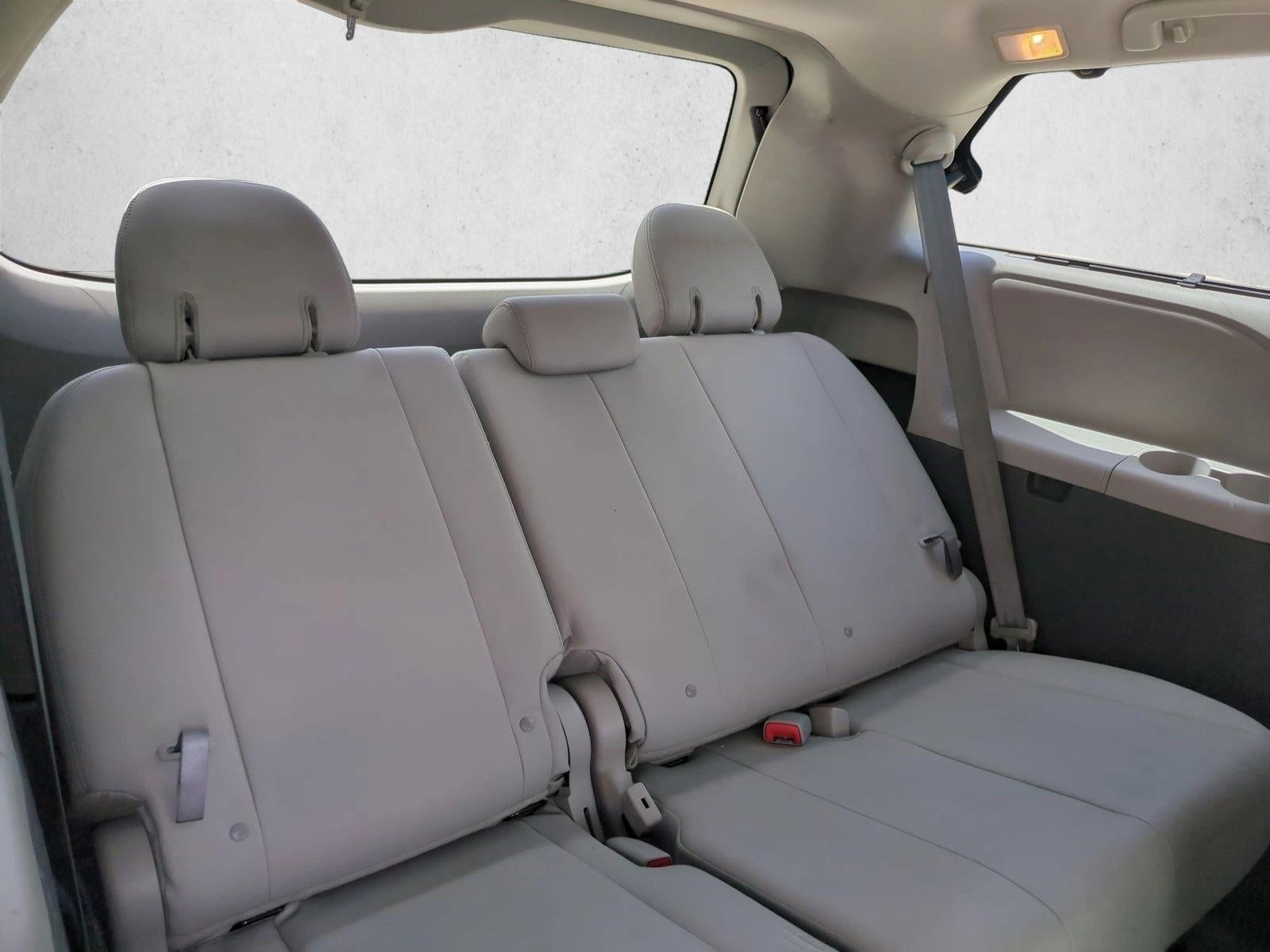 2020 Toyota Sienna XLE Auto Access Seat FWD 7-Passenger (GS)
