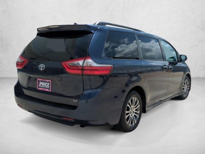 2020 Toyota Sienna XLE Auto Access Seat FWD 7-Passenger (GS)